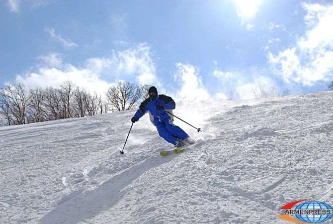 Цахкадзор вошел в десятку лучших горнолыжных курортов стран СНГ и ближнего 
зарубежья, наиболее популярных у российских туристов