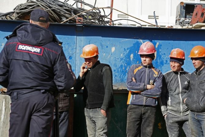 Около 500 мигрантов задержаны в ходе профилактического рейда в Москве