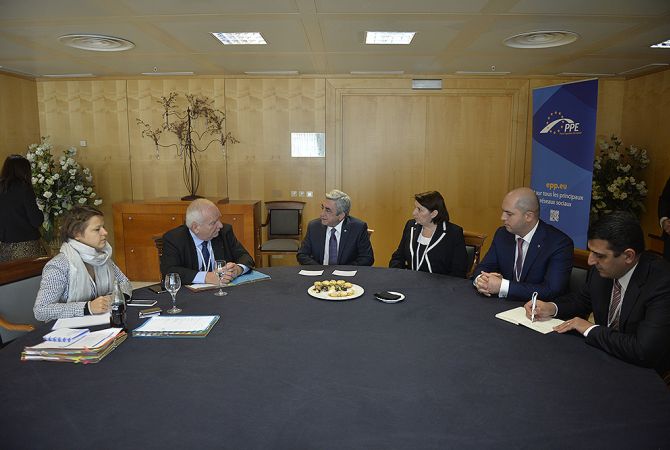 President Serzh Sargsyan and EPP’s Joseph Daul touch upon current stage of Nagorno Karabakh 
conflict