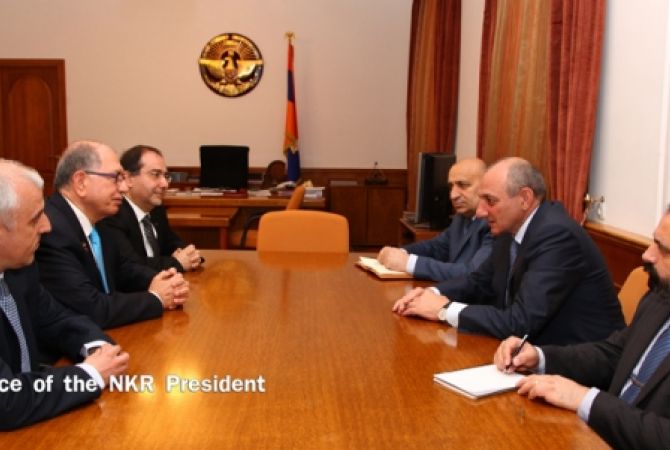 Bako Sahakyan received delegation of Armenian Missionary Association of America