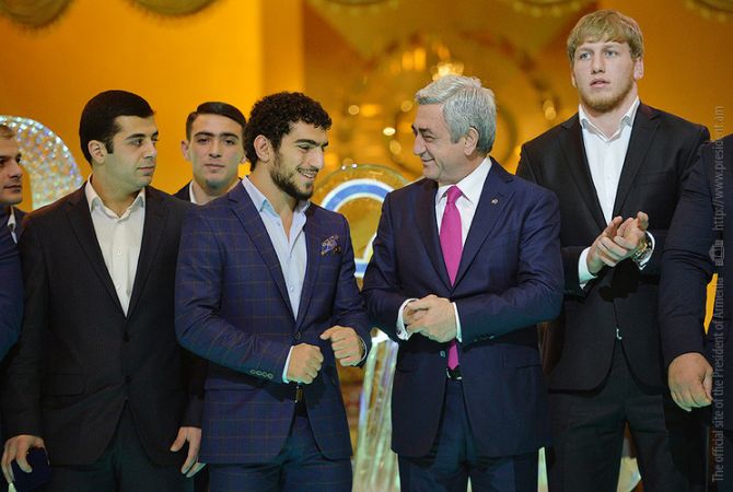 
Президент Армении пожелал золотых медалей армянским спортсменам на Олимпийских 
играх в Рио-де-Жанейро
