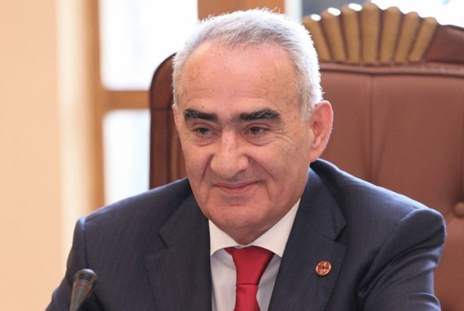 Galust Sahakyan attaches great importance to pieces of Armenian theatre