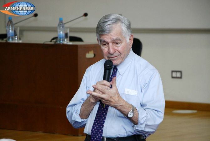 Michael Dukakis delivers lecture at American University of Armenia