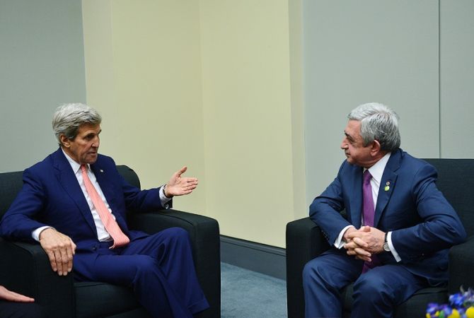 Serzh Sargsyan and John Kerry discuss ceasefire violations by Azerbaijan on telephone