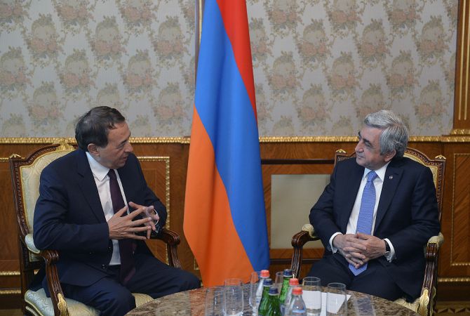 Президент Армении Серж Саргсян принял Генерального секретаря Социнтерна Луиса 
Аялу
