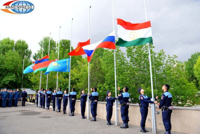 В Армении стартовали совместные учения полицейских сил стран-участниц ОДКБ 
«Кобальт-2016»