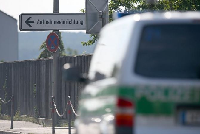 Чемодан взорвался близ миграционного центра в немецком Цирндорфе
