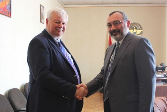 NKR Foreign Minister receives Personal Representative of OSCE Chairperson-in-Office