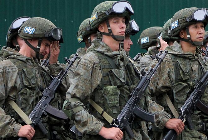 
Военное сотрудничество стран СНГ обсудят на заседании в Астане
