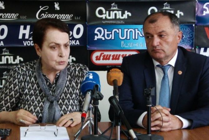 Գագիկ Մելիքյանն ու Լարիսա Ալավերդյանը տարակարծիք են ԼՂ-ում սահմանադրական փոփոխությունների հարցում