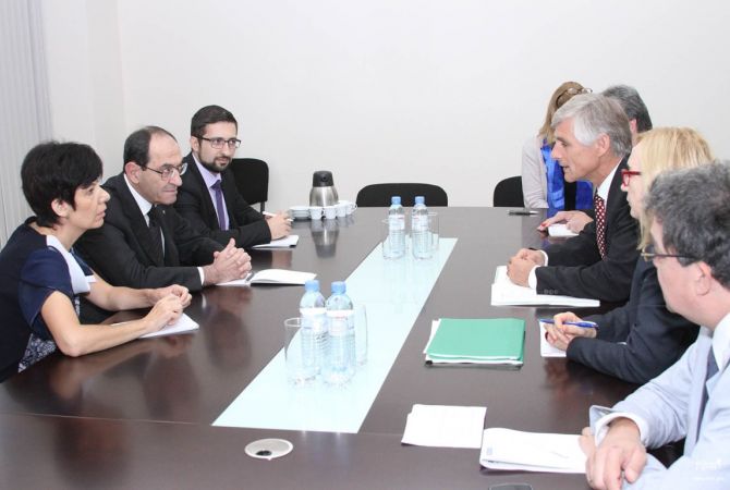 Состоялись политические консультации между министерствами иностранных дел 
Армении и Австрии