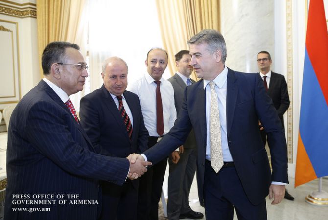 Armenian Premier receives delegation of Crédit Agricole CJSC