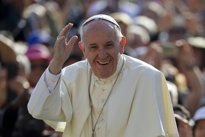 Папа Римский прибыл в Тбилиси 