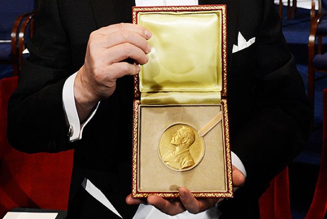 Нобелевский комитет отложил объявление лауреата премии по литературе