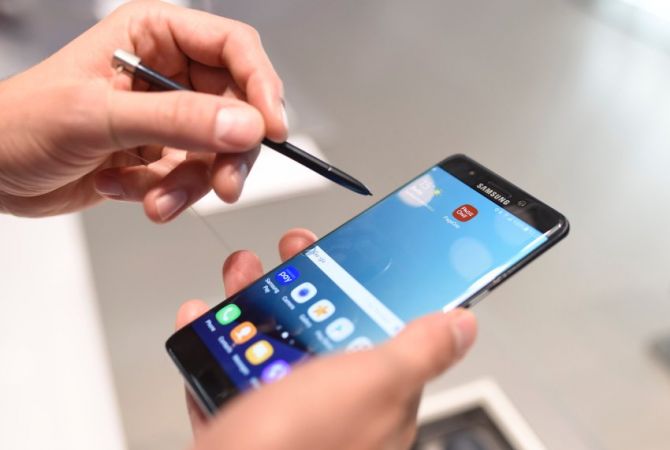 Samsung resumes selling “exploding” smartphones 