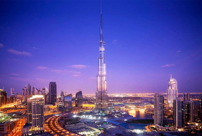 Dubai says starts building world's tallest tower