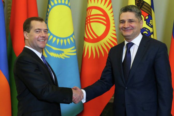 Dmitry Medvedev, Tigran Sargsyan discuss boosting economic growth of EEU countries 