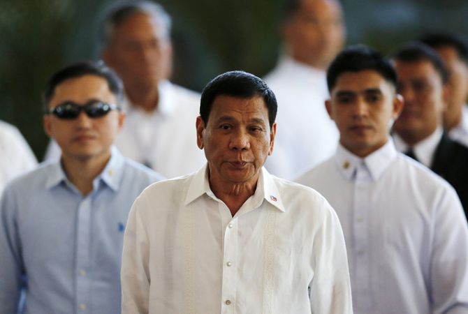 Philippines Duterte tells U.S. to forget about defense deal 'if I stay longer'