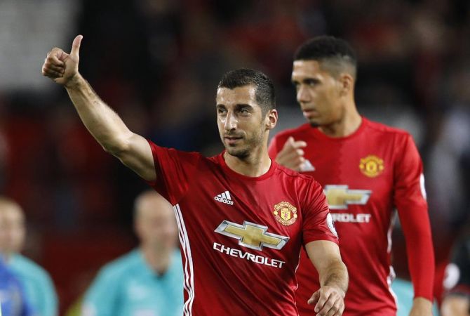 'I can't believe he's not getting a look-in' - Hargreaves puzzled by Mkhitaryan omission