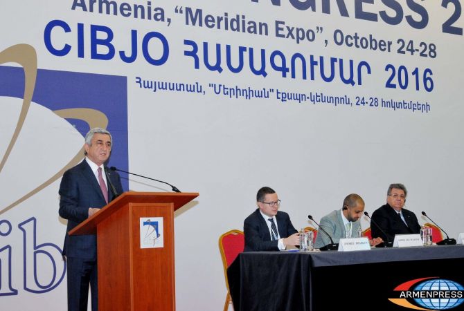 Производство золота и бриллиантов являются приоритетами экономики страны: 
президент Армении Серж Саргсян приветствовал открытие конгресса CIBJO