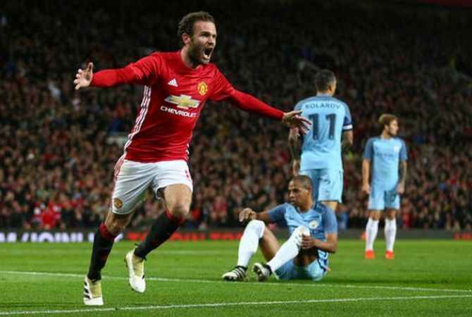 Juan Mata scores victory for Manchester United 