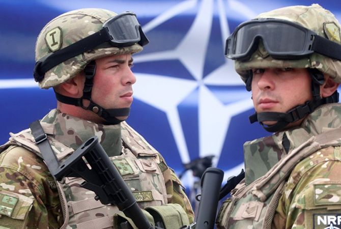 НАТО отправляет военных в Восточную Европу и на Черное море