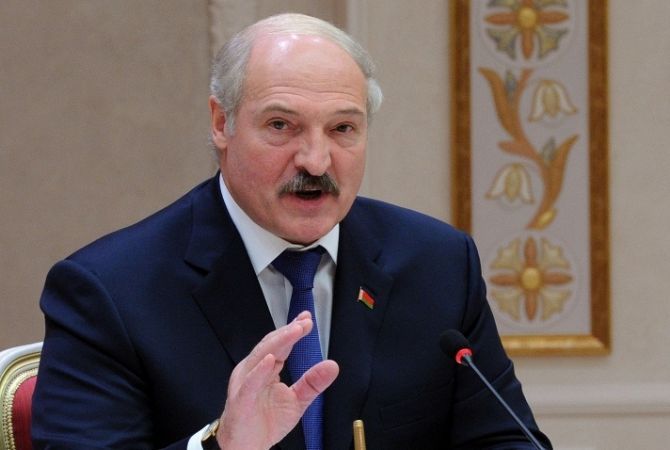 Лукашенко призвал "провести ревизию" договора о ЕврАзЭС