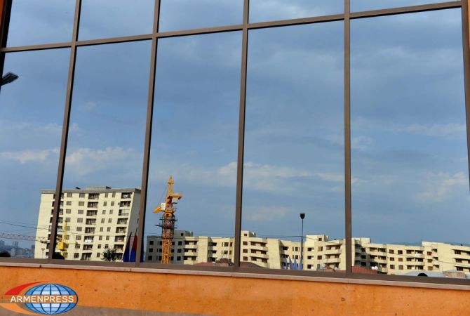 Օգոտոսին Երևանում բնակարանների գներն աննշան փոխվել են