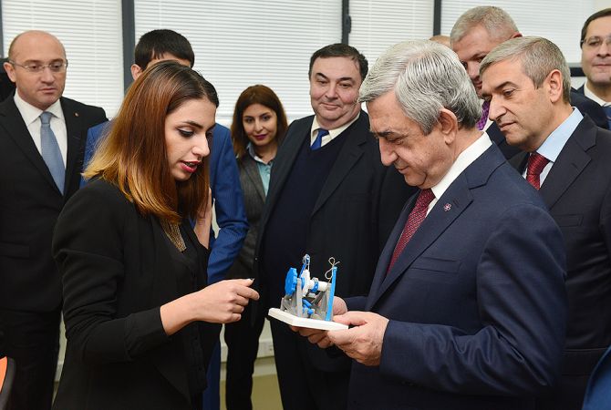 الرئيس سركيسيان يحضر افتتاح مركز للتكنولوجيا في مقاطعة لوري-شمال أرمينيا-صور-