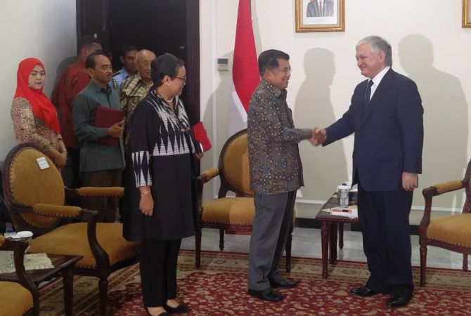 Armenian FM meets Vice-President of Indonesia in Jakarta