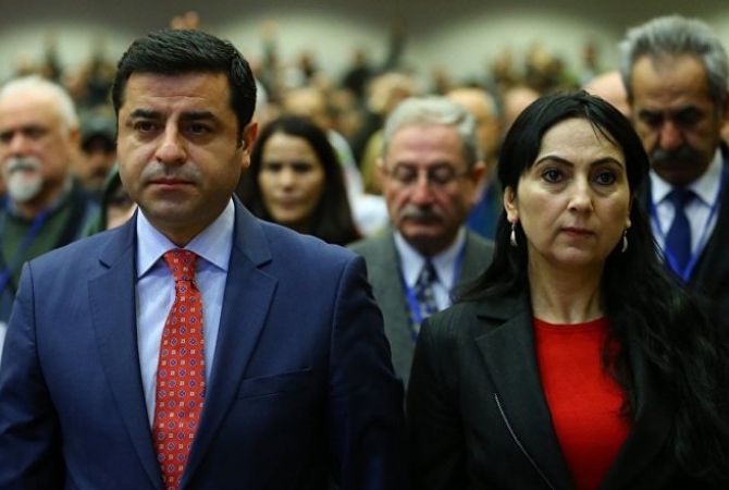 Թուրքական դատարանը քրդամետ կուսակցության ղեկավարների գործով կալանավորման 
որոշում է կայացրել 
