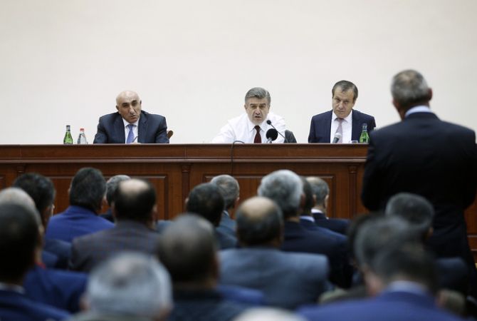 Премьер-министр РА  обсудил с главами общин Гегаркуника перспективы  развития  
области