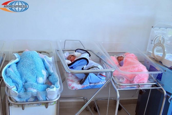 Woman gives birth to triplets in Yerevan