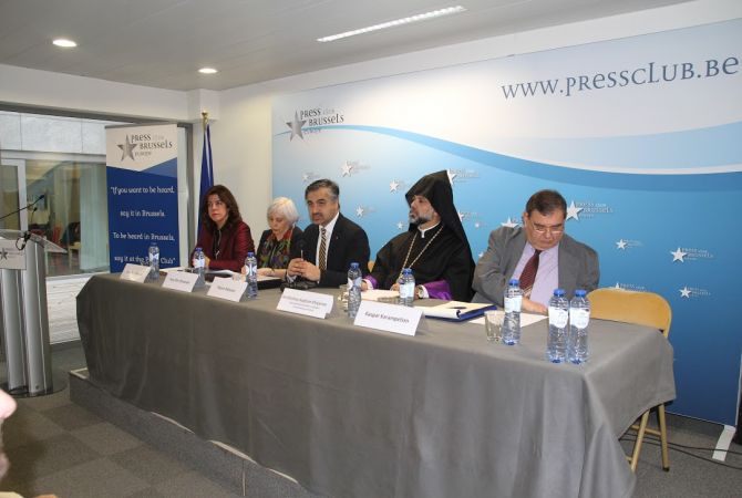 كاثوليكوسية دار كيليكا للأرمن الأرثودوكس تعقد مؤتمراً صحفياً في بروكسل بمناسبة تقديم دعوى بحمكمة 
حقوق الإنسان الأوروبية لإسترداد مركز الكاثوليكوسية من تركيا -فيديو-