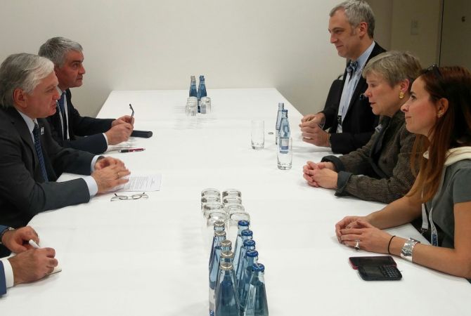 Министр ИД Армении Эдвард Налбандян встретился в Гамбурге с заместителем 
Генерального секретаря НАТО