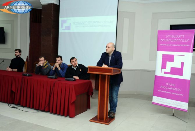 Conditions must be created for qualified IT professionals to stay in Armenia