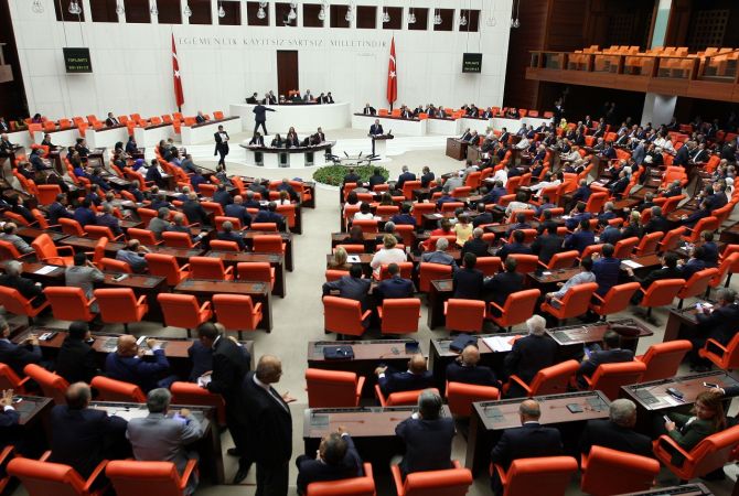 Turkey’s Parliament adopts first two articles of constitutional changes