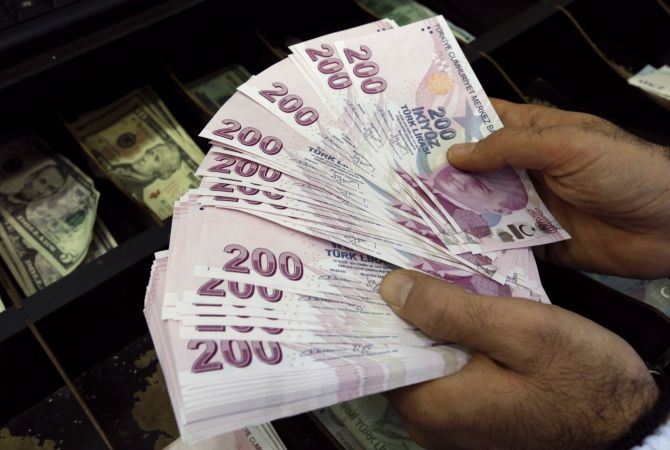 Процесс девальвации турецкой лиры продолжается