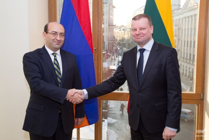 Ambassador Mkrtchyan conveys invitation of Armenian Premier to his Lithuanian counterpart to 
visit Armenia