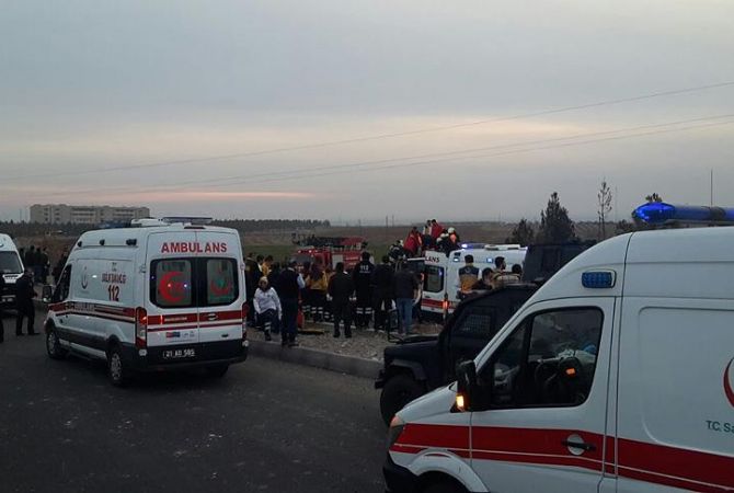 В Диарбекире убиты 3 полицейских