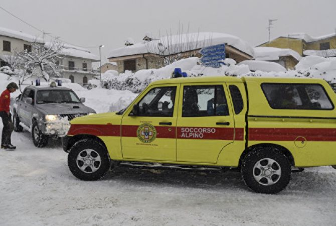 В погребенном под лавиной итальянском отеле погибли 30 человек