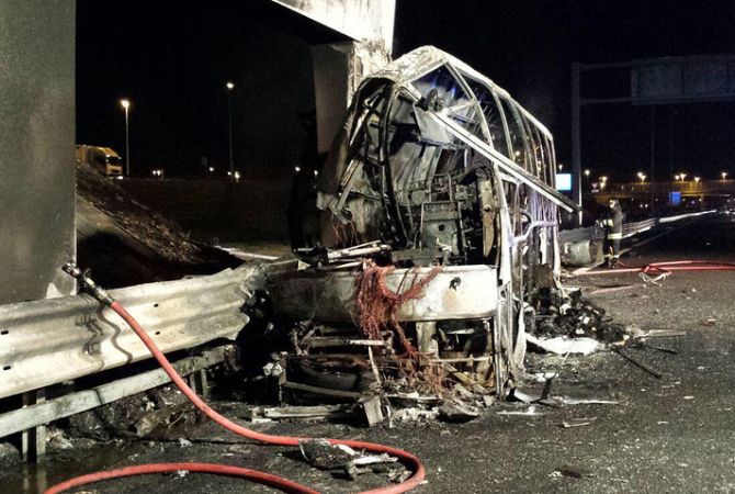 В Италии в результате крупного ДТП  погибли 16 человек  