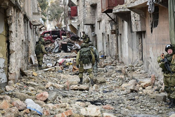 Российские военные обезвредили в Алеппо 25 тысяч взрывных устройств