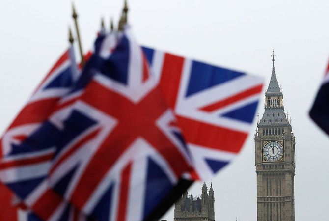 Բրիտանացի պատգամավորներն ընդունել են Brexit-ի շուրջ բանակցություններ սկսելու օրինագիծը