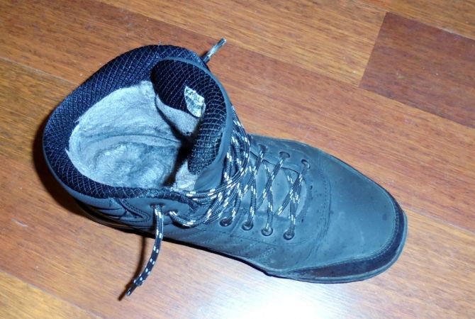 Penitentiary officers discover white powdery substance in inmate’s shoe 
