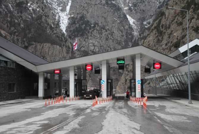 Дорога  Степанцминда-Ларс открыта  для  всех видов  транспорта