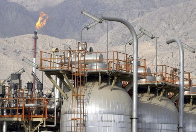 Потенциал нефтегазовых контрактов в Иране для компаний РФ составляет около $20 млрд


