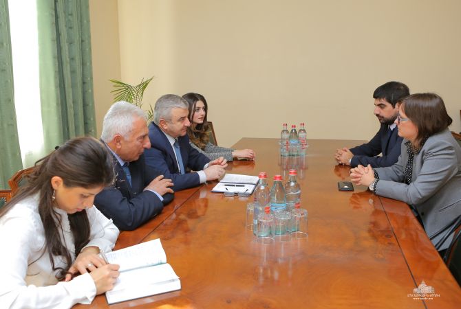 NKR Parliament Speaker holds meeting with observers from Argentina 