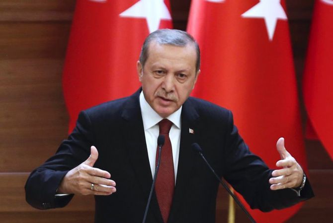 Erdogan calls Netherlands “banana republic” 