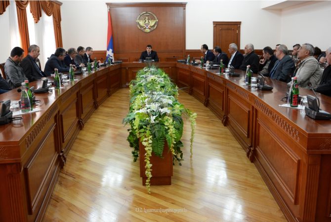 Премьер-министр Арцаха поручил стимулировать производство и использование местных 
стройматериалов 